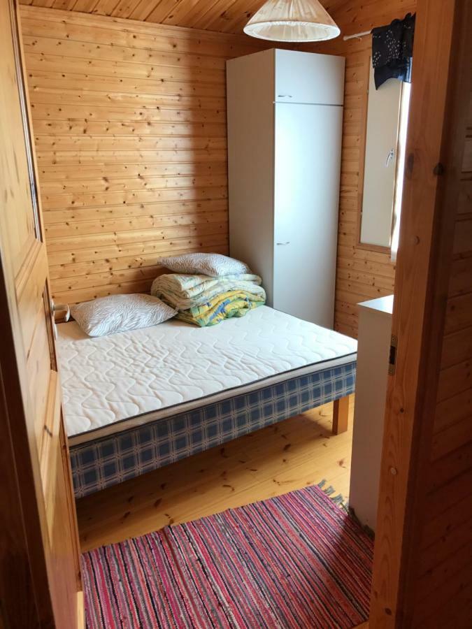 Hannunluhdan Lomamoekit Karijoki Exterior foto
